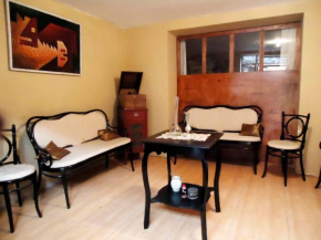  Emperatriz Guest House  Куско
